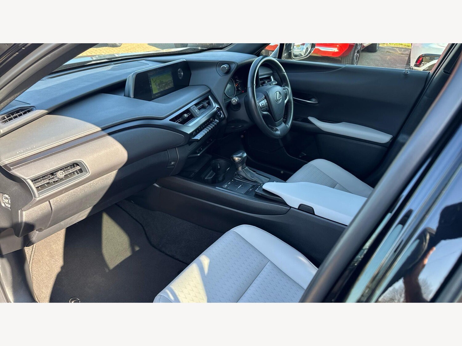 Used Lexus UX 2022 for sale - 77970657: Photo 8