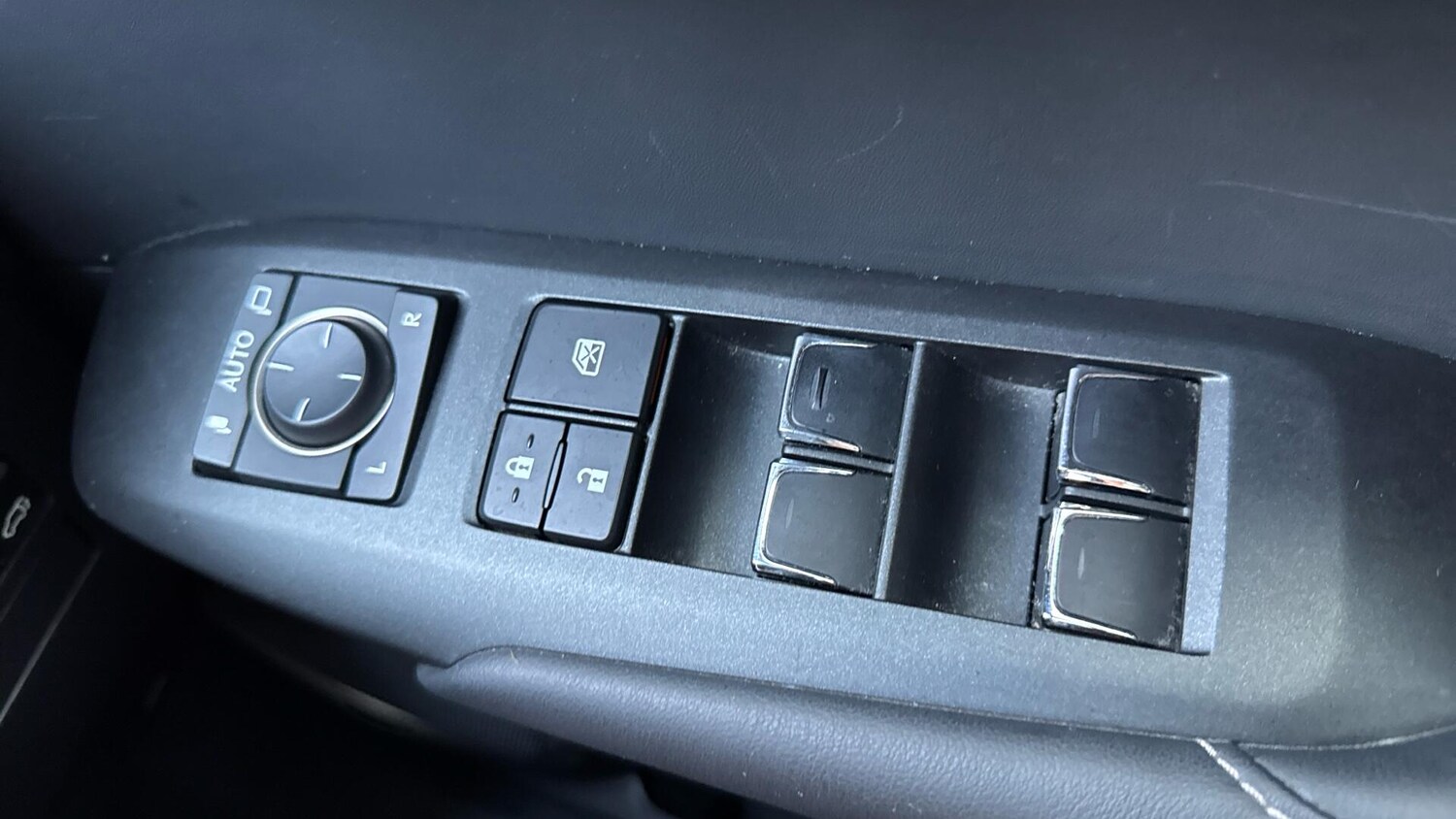 Used Lexus NX 2017 for sale - 77970756: Photo 39