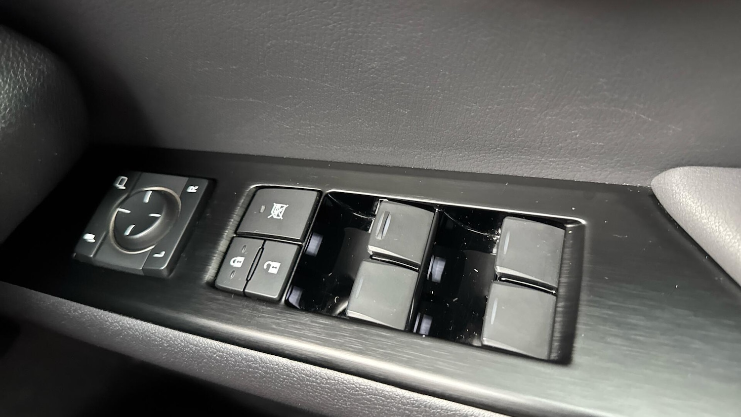Used Lexus UX 2022 for sale - 76337768: Photo 37