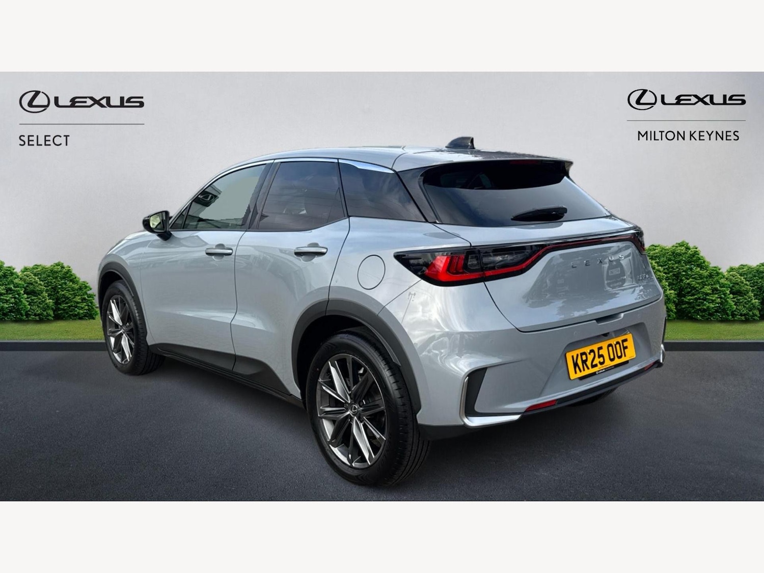 Used Lexus LBX 2025 for sale - 76240252: Photo 2