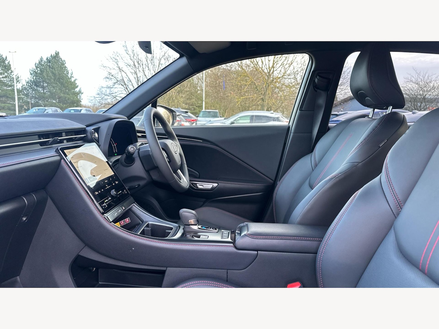 Used Lexus LBX 2025 for sale - 77440214: Photo 8