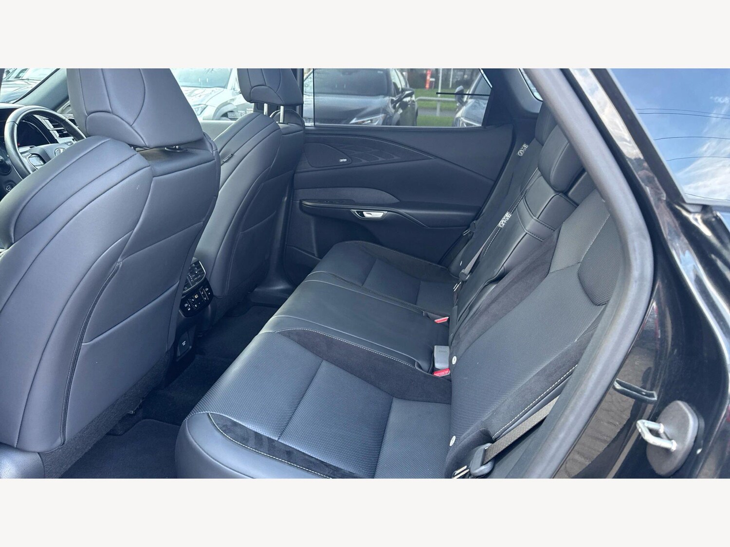 Used Lexus RX 2024 for sale - 77768070: Photo 16