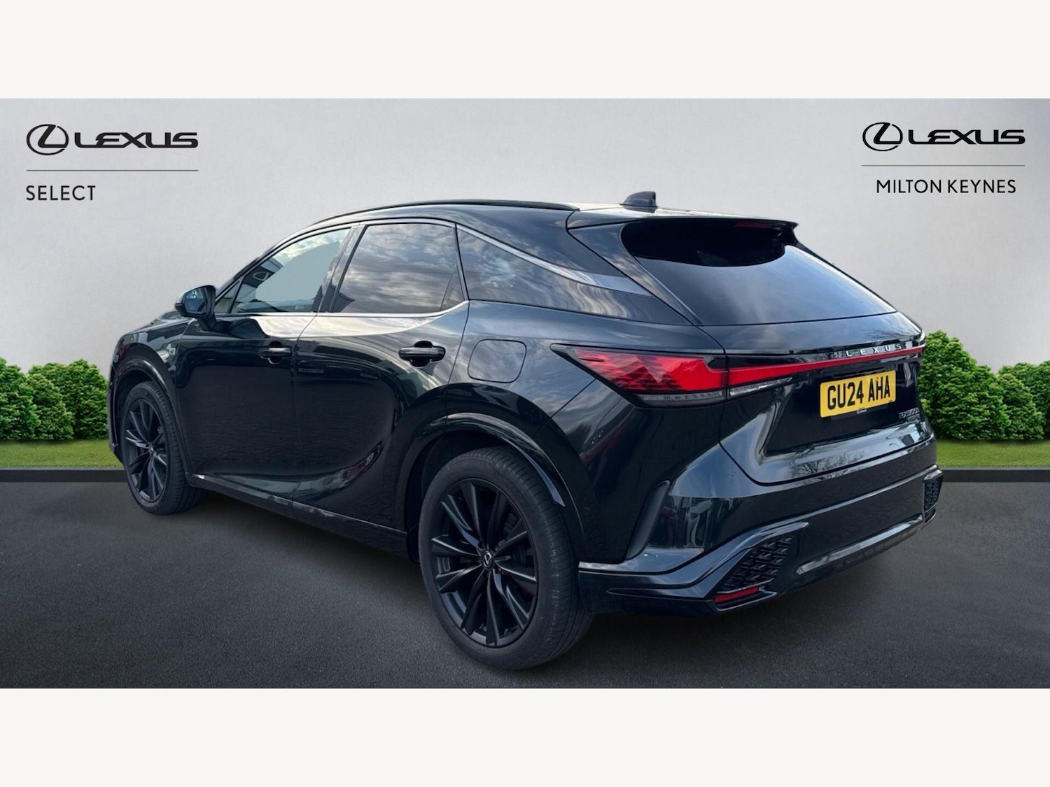 Used Lexus RX 2024 for sale - 77768070: Photo 2