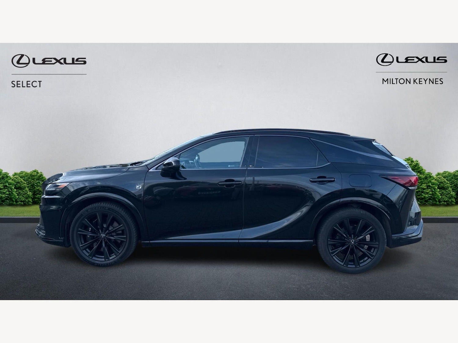 Used Lexus RX 2024 for sale - 77768070: Photo 3