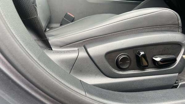 Used Lexus ES 2023 for sale - 76270204: Photo 33
