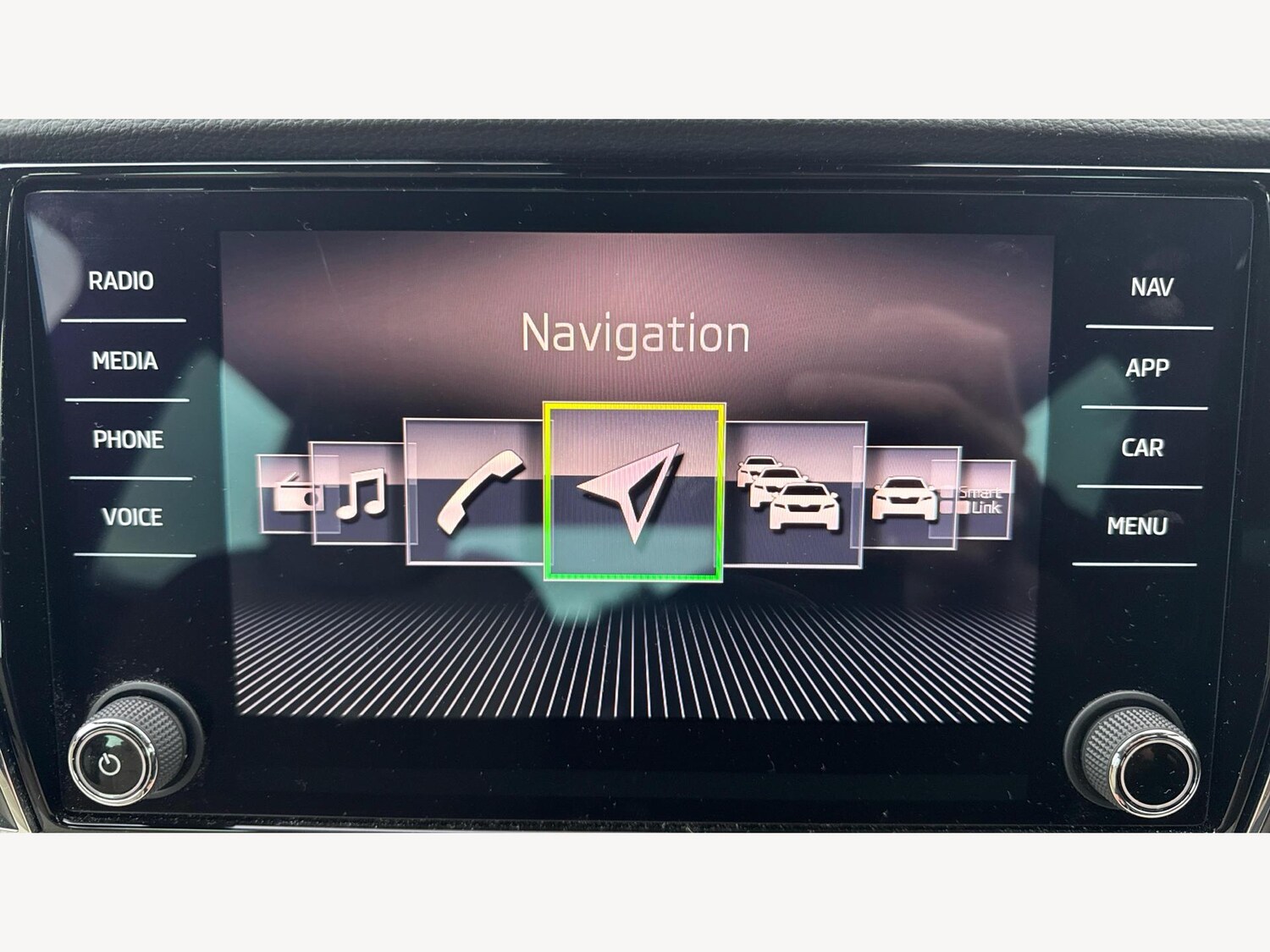 Used Skoda Karoq 2018 for sale - 77216160: Photo 25