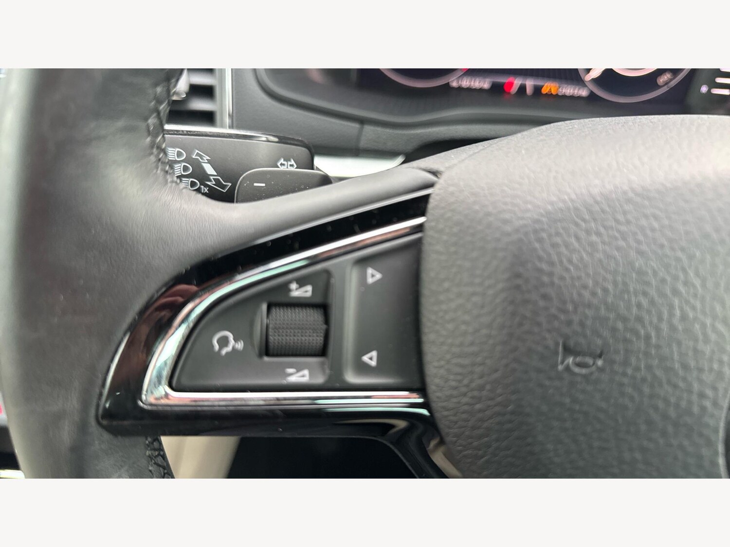 Used Skoda Karoq 2018 for sale - 77216160: Photo 31