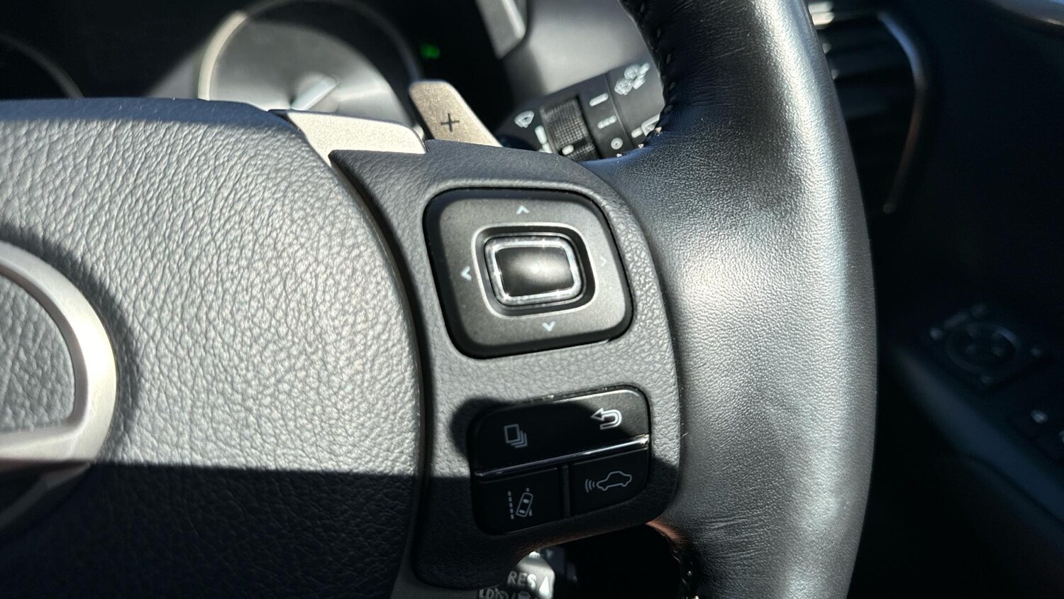 Vehicle 33