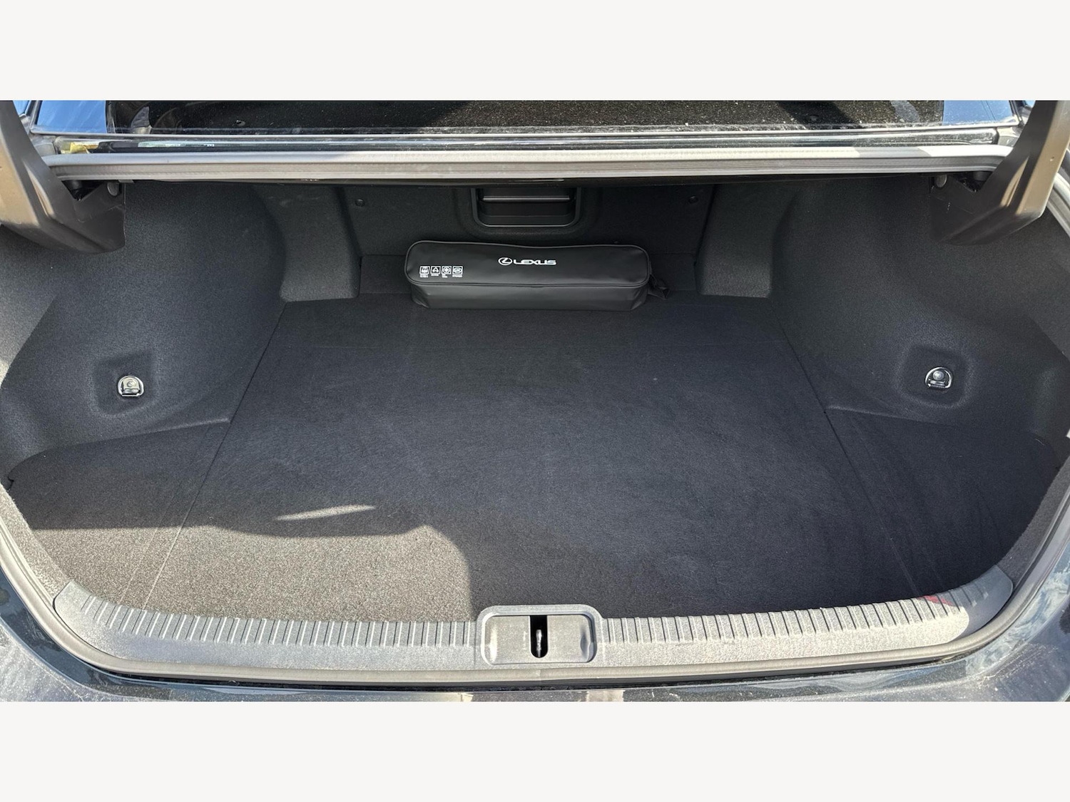 Used Lexus ES 2021 for sale - 75927659: Photo 17