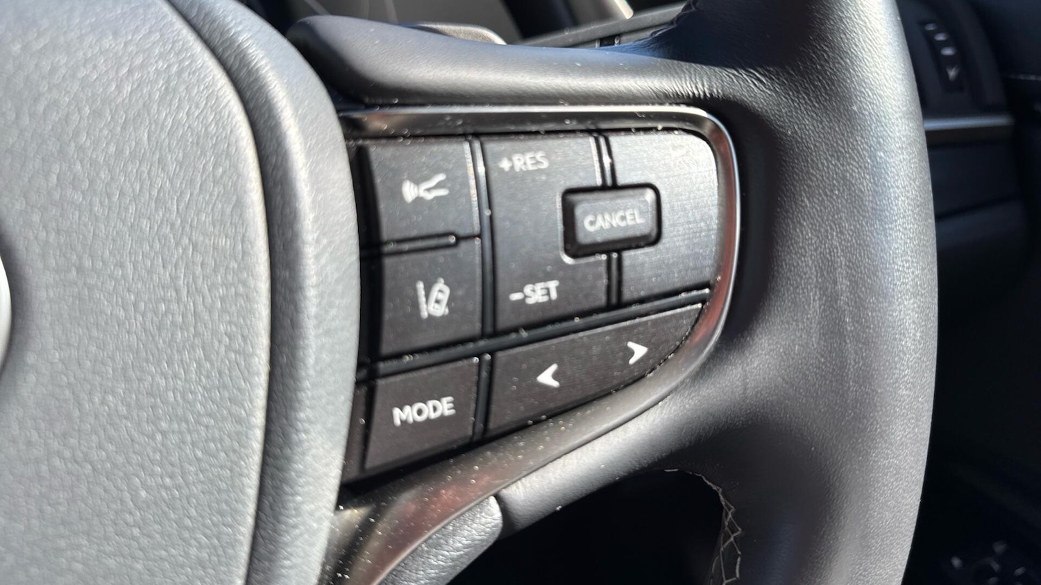 Used Lexus ES 2021 for sale - 75927659: Photo 33