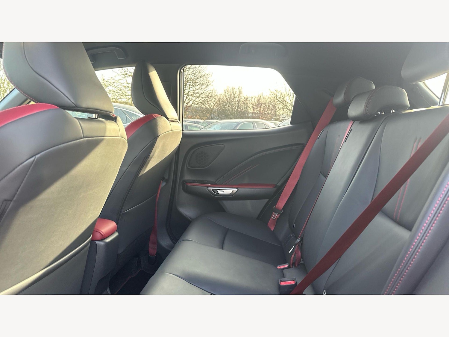 Used Lexus LBX for sale - 77969790: Photo 16