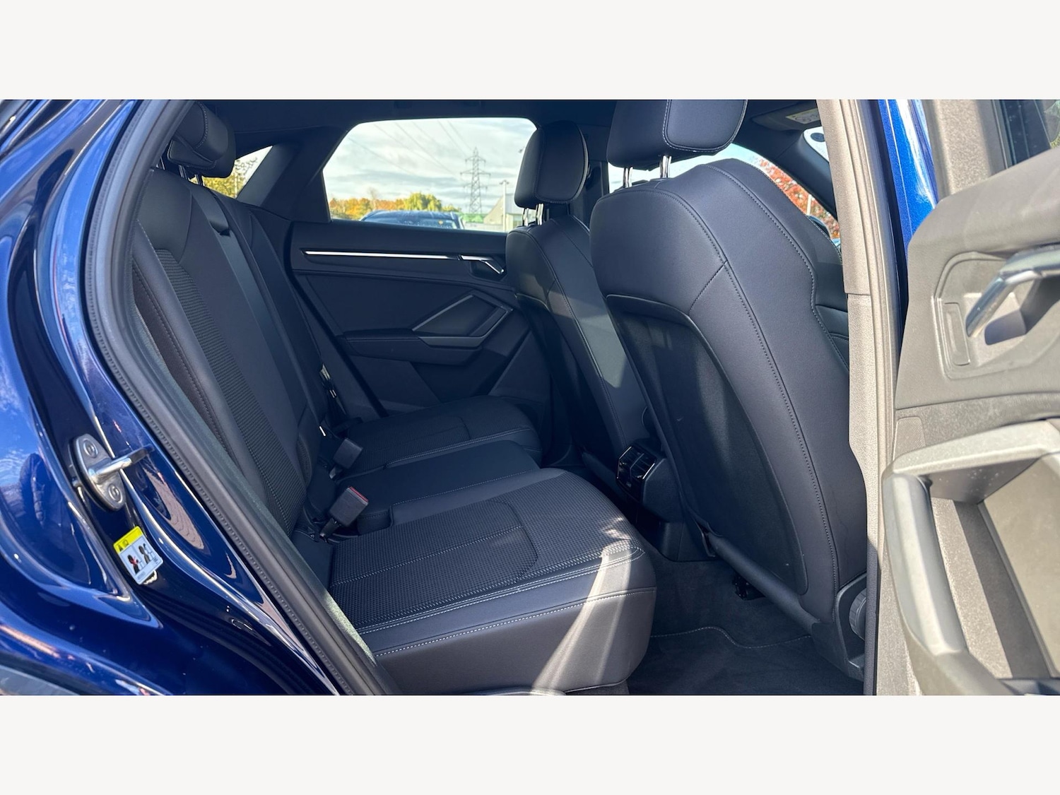 Used Audi Q3 2023 for sale - 76326063: Photo 11