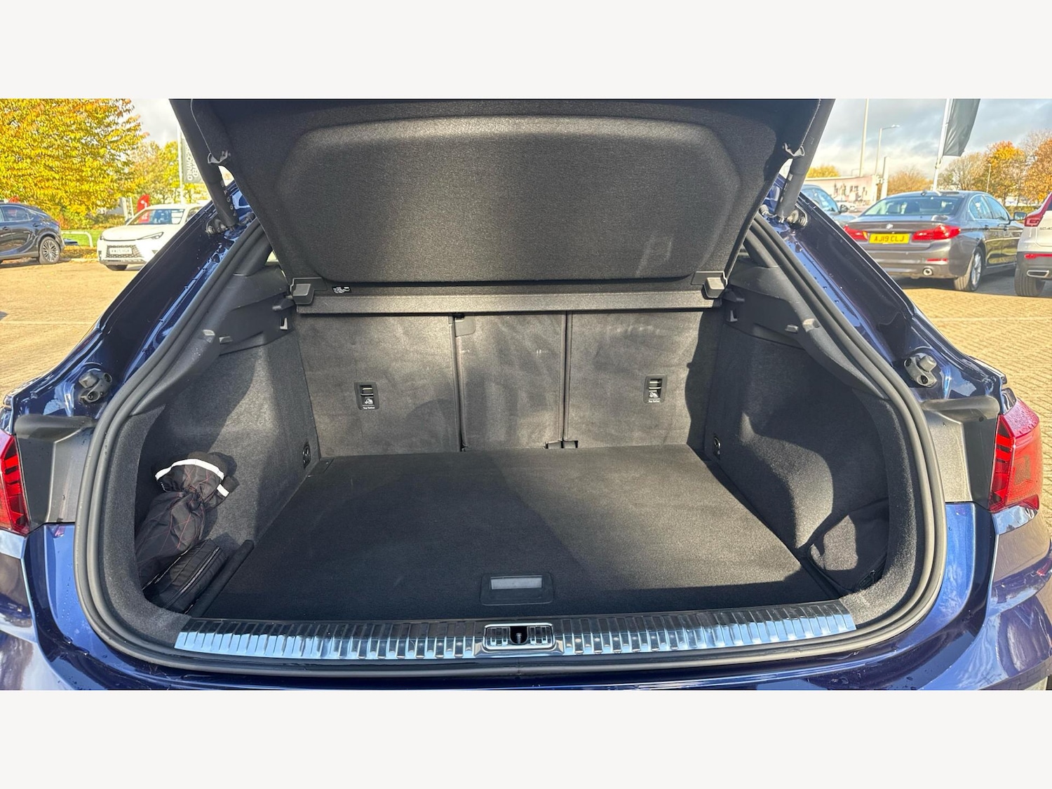 Used Audi Q3 2023 for sale - 76326063: Photo 17