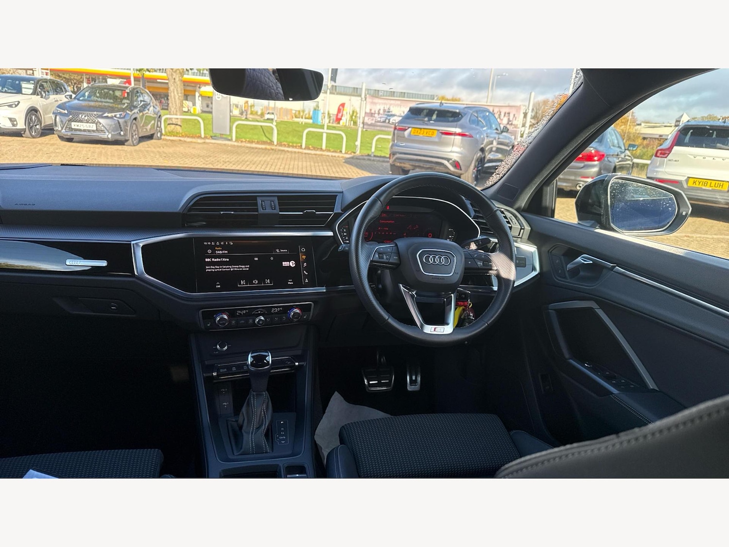 Used Audi Q3 2023 for sale - 76326063: Photo 9