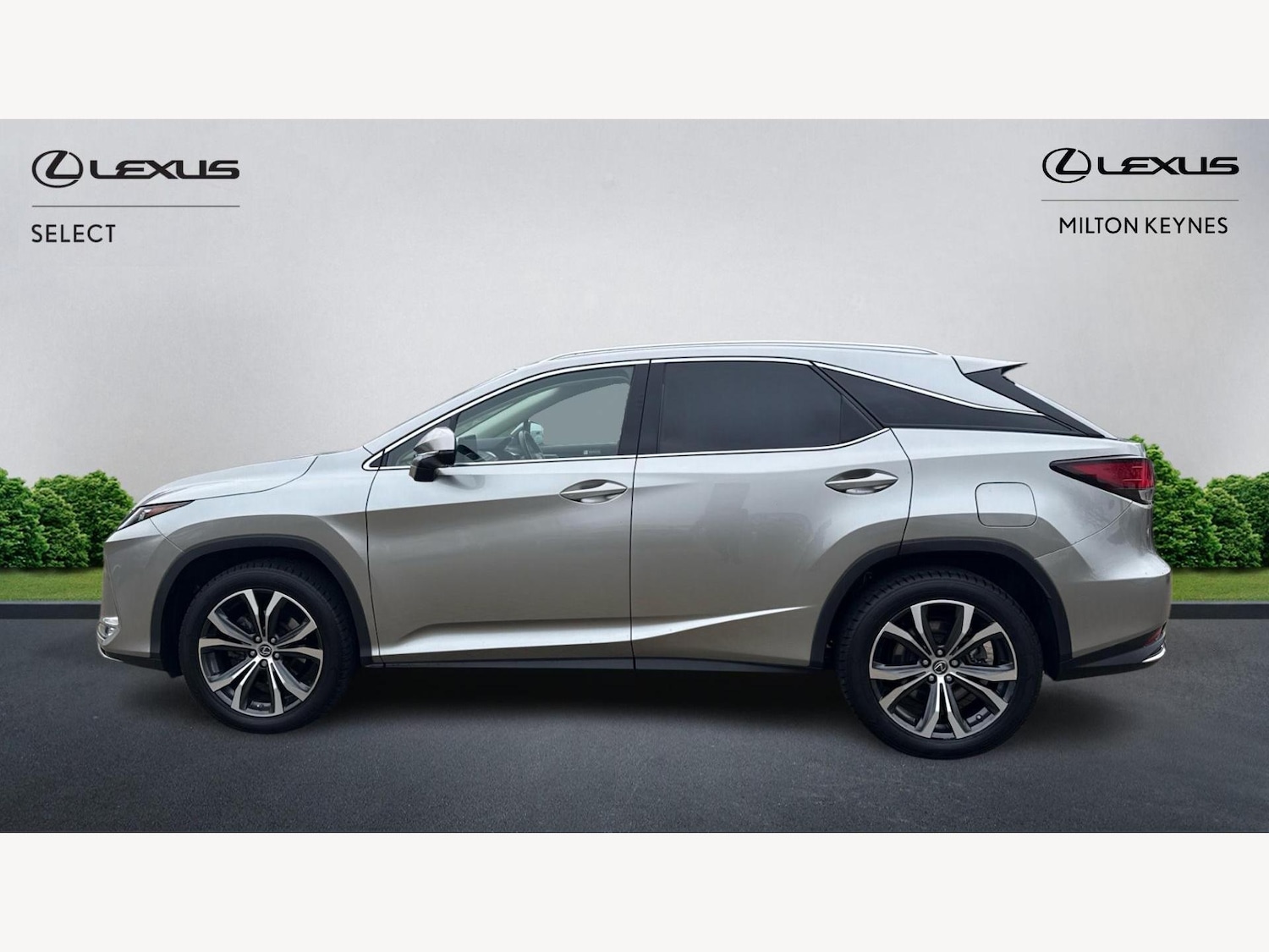 Used Lexus RX 2021 for sale - 77637676: Photo 3