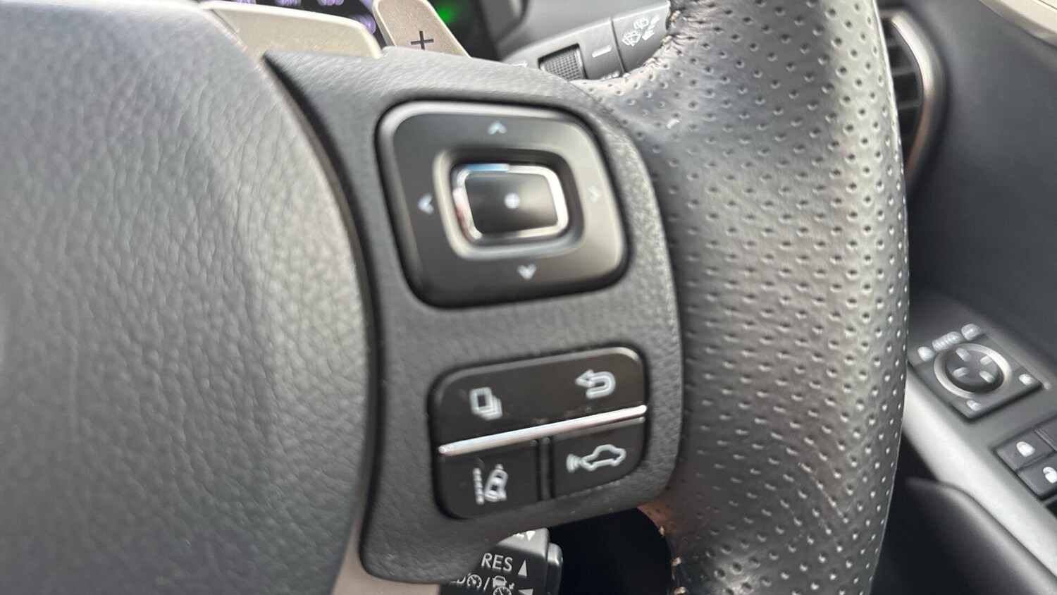 Used Lexus NX 2019 for sale - 76499704: Photo 35