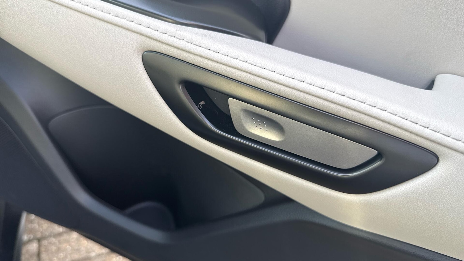 Used Lexus LBX for sale - 77510922: Photo 34