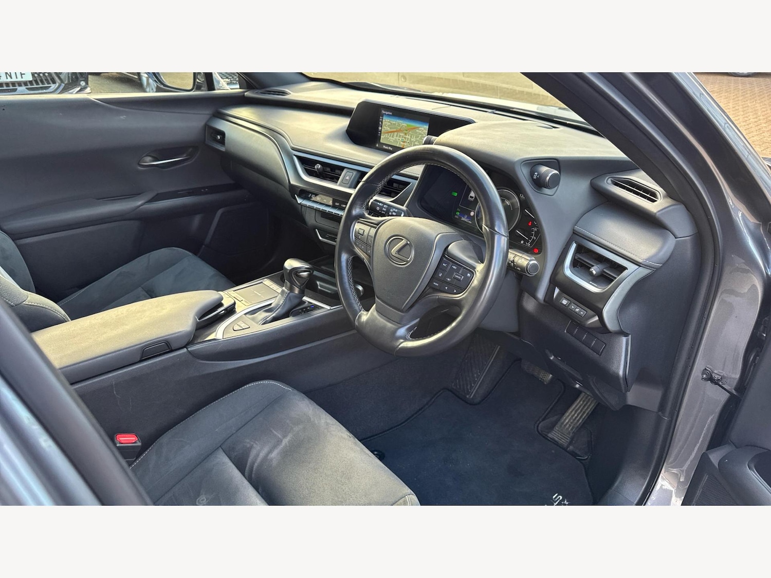 Used Lexus UX 2021 for sale - 76689904: Photo 15