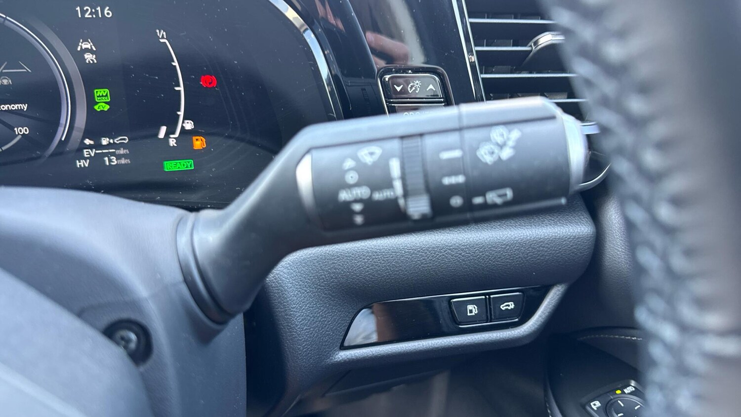 Used Lexus NX 2023 for sale - 77925140: Photo 33