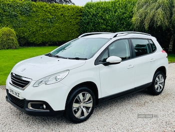 Used Peugeot 2008 2015 for sale - 79122067: Photo