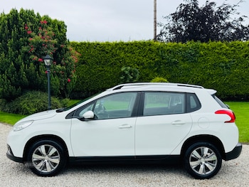 Used Peugeot 2008 2015 for sale - 79122067: Photo