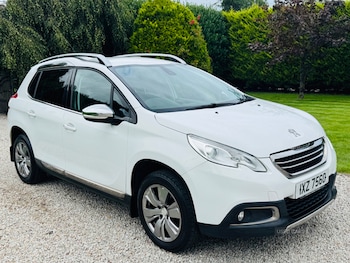 Used Peugeot 2008 2016 for sale - 79541096: Photo