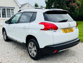 Used Peugeot 2008 2016 for sale - 79541096: Photo