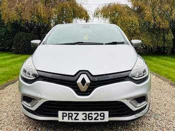 Used Renault Clio 2017 for sale - 76271205: Photo 2