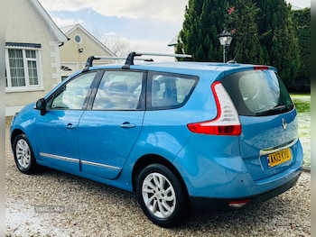 Used Renault Grand Scenic 2013 for sale - 76646476: Photo