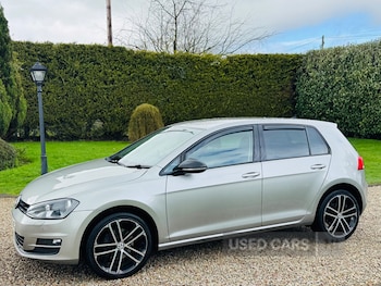 Used Volkswagen Golf 2016 for sale - 78128651: Photo
