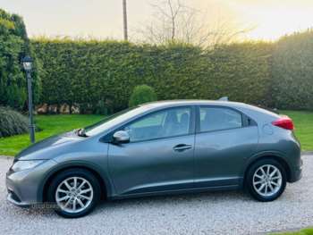Used Honda Civic 2012 for sale - 74454216: Photo