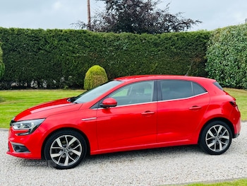 Used Renault Megane 2018 for sale - 75624265: Photo