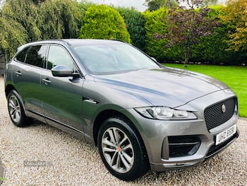 Used Jaguar F-Pace 2017 for sale - 79861837: Photo