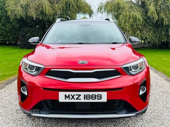 Used Kia Stonic 2018 for sale - 76014374: Photo