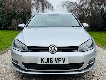 Used Volkswagen Golf 2016 for sale - 78035310: Photo