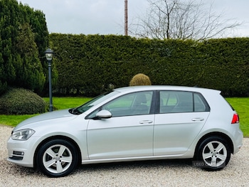 Used Volkswagen Golf 2016 for sale - 78035310: Photo