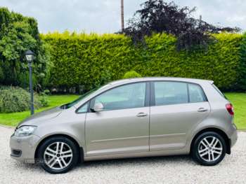 Used Volkswagen Golf Plus 2011 for sale - 74811884: Photo