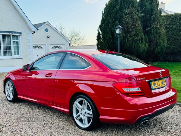 Used Mercedes-Benz C Class 2013 for sale - 77854647: Photo 4