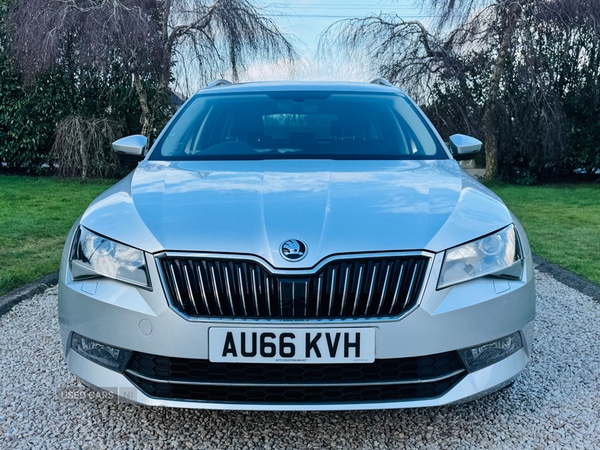 Used Skoda Superb 2016 for sale - 77372109: Photo 2