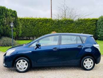 Used Toyota Verso 2012 for sale - 73731570: Photo