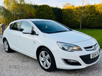 Vauxhall - Astra