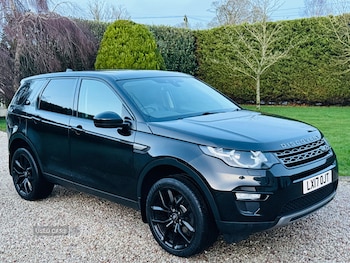 Land Rover Discovery Sport feature image