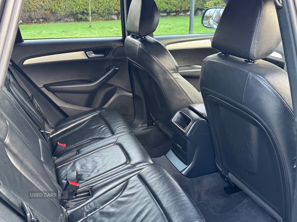 Used Audi Q5 2010 for sale - 76965937: Photo 9