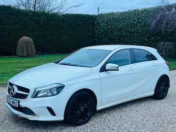 Used Mercedes-Benz A-Class 2016 for sale - 77372003: Photo