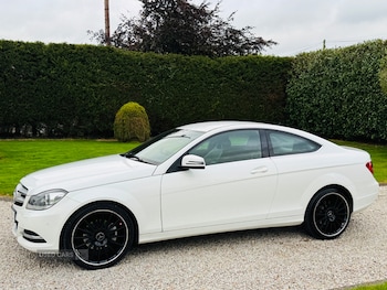 Used Mercedes-Benz C-Class 2014 for sale - 75900969: Photo