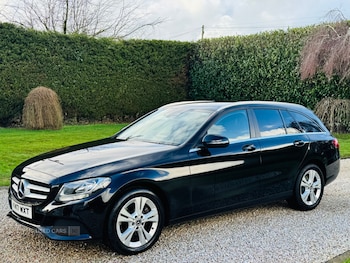 Used Mercedes-Benz C Class 2017 for sale - 77359554: Photo