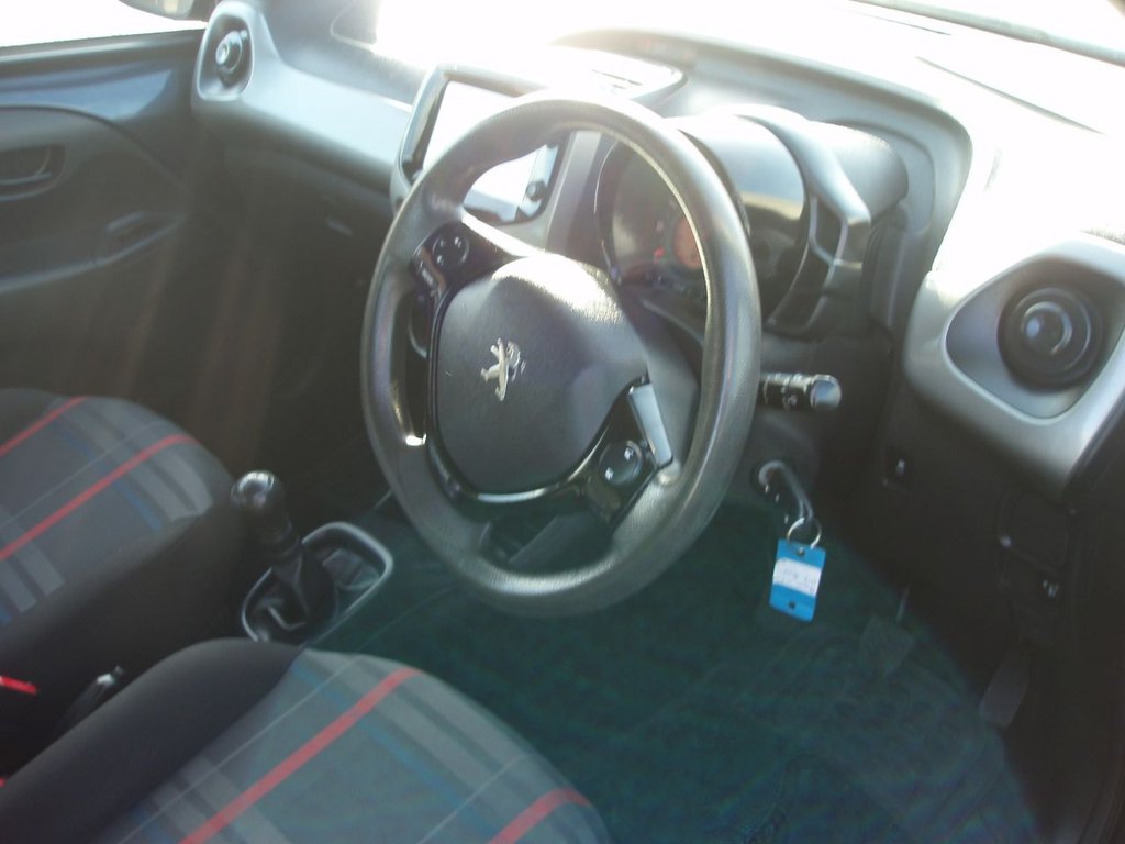 Used Peugeot 108 2016 for sale - 76923711: Photo 10