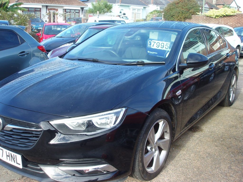 Used Vauxhall Insignia 2017 for sale - 76376123: Photo 1