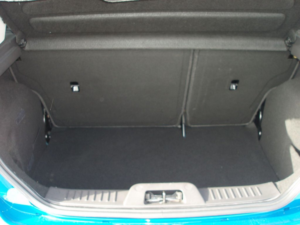 Used Ford Fiesta 2017 for sale - 77547120: Photo 12