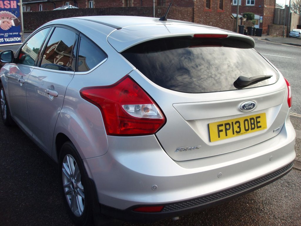 Used Ford Focus 2013 for sale - 77133515: Photo 2